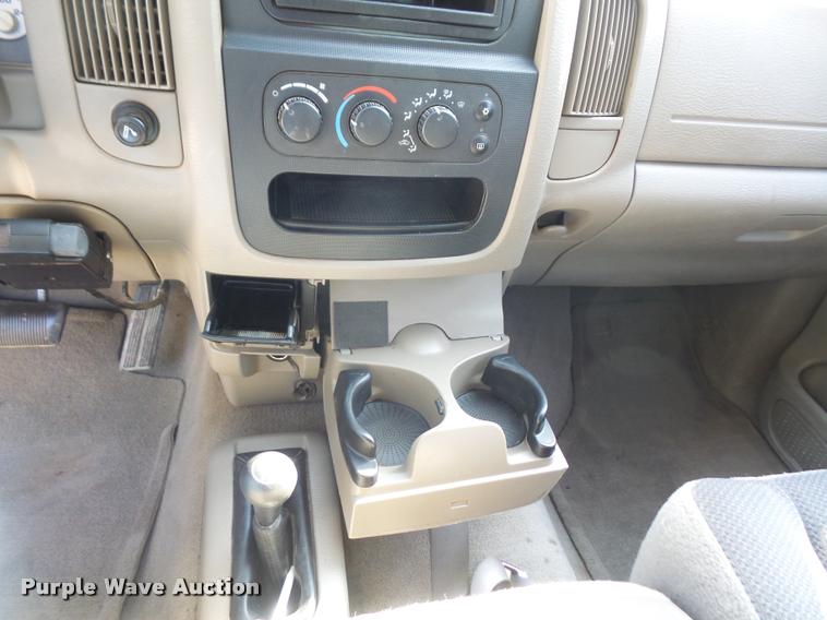 image for item DC5358 2004 Dodge Ram 2500 Quad Cab pickup truck