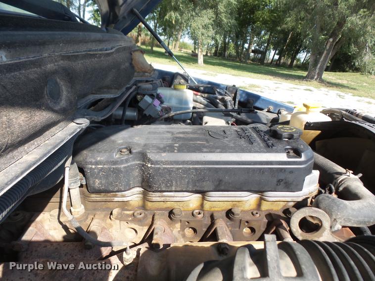 image for item DC5358 2004 Dodge Ram 2500 Quad Cab pickup truck