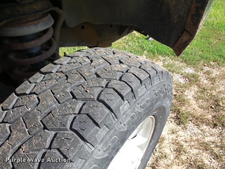 image for item DC5358 2004 Dodge Ram 2500 Quad Cab pickup truck