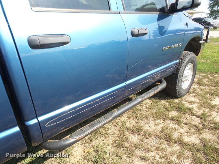 image for item DC5358 2004 Dodge Ram 2500 Quad Cab pickup truck