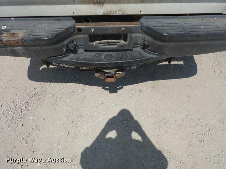 image for item DC5464 2001 Ford F250 Super Duty pickup truck