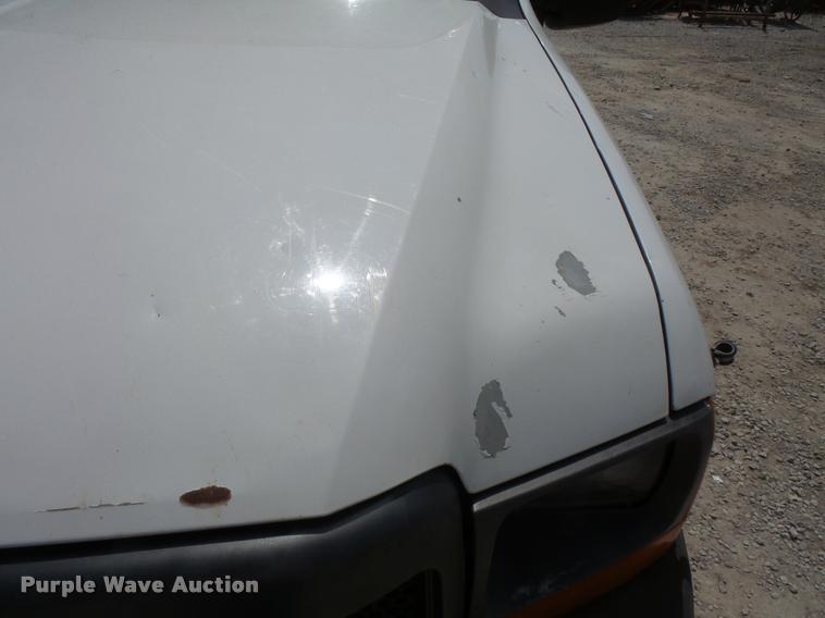 image for item DC5464 2001 Ford F250 Super Duty pickup truck