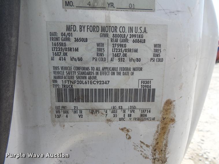 image for item DC5464 2001 Ford F250 Super Duty pickup truck