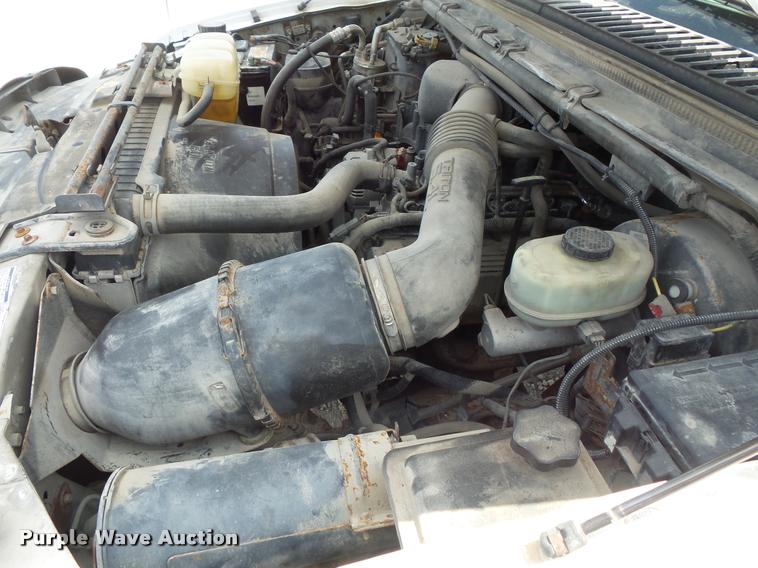 image for item DC5465 2000 Ford F250 Super Duty pickup truck