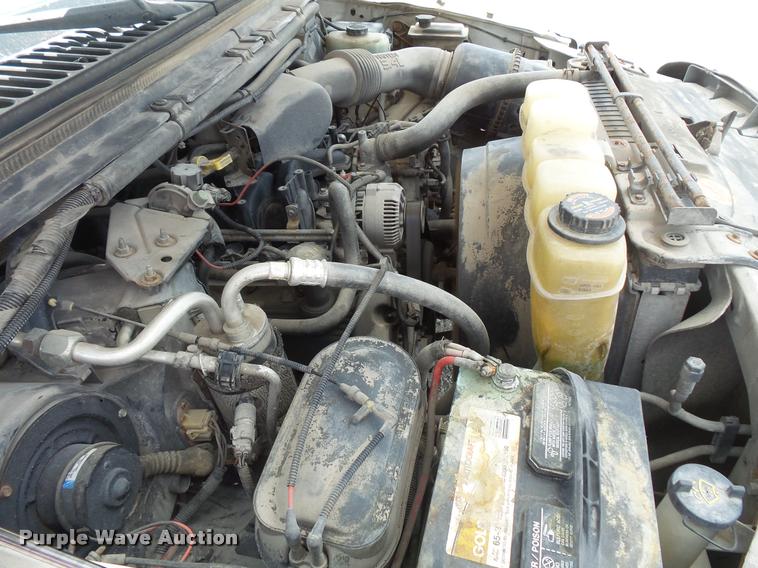 image for item DC5465 2000 Ford F250 Super Duty pickup truck