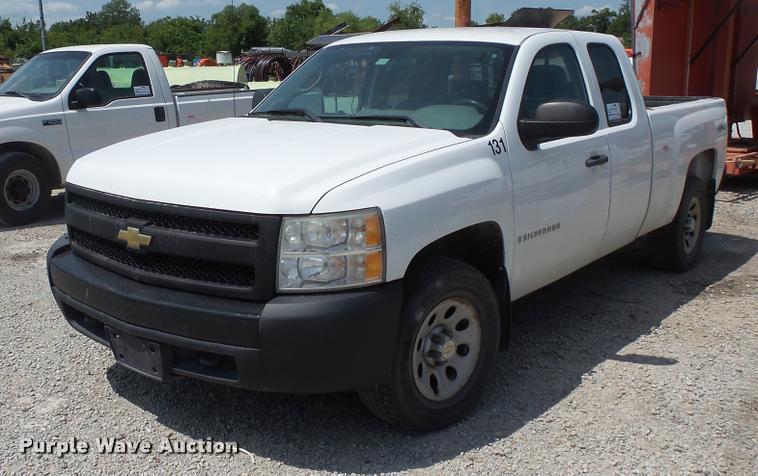 image for item DC5466 2008 Chevrolet Silverado 1500 Ext. Cab pickup truck