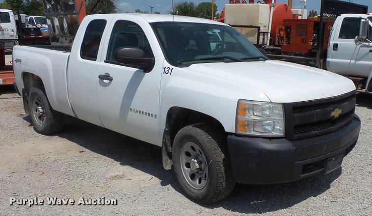 image for item DC5466 2008 Chevrolet Silverado 1500 Ext. Cab pickup truck