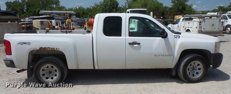 image for item DC5471 2008 Chevrolet Silverado 1500 Ext. Cab pickup truck