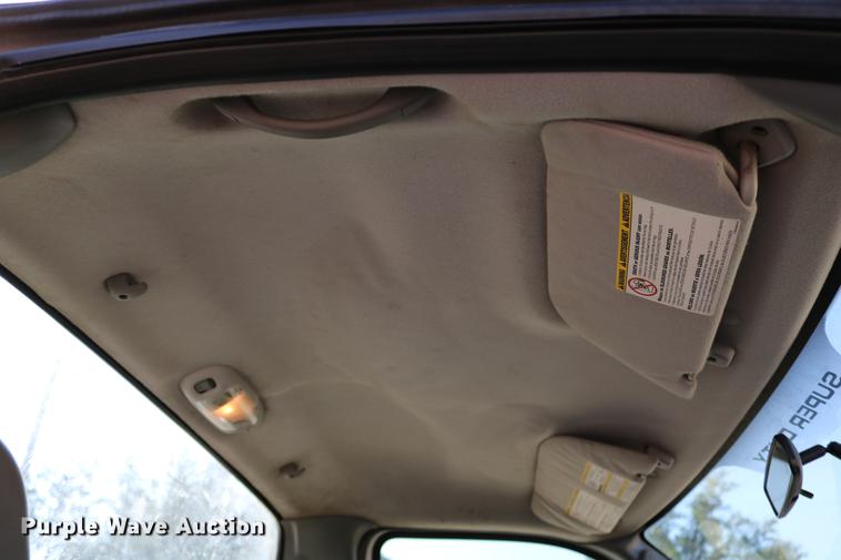 image for item DD0085 2005 Ford F350 Super Duty pickup truck