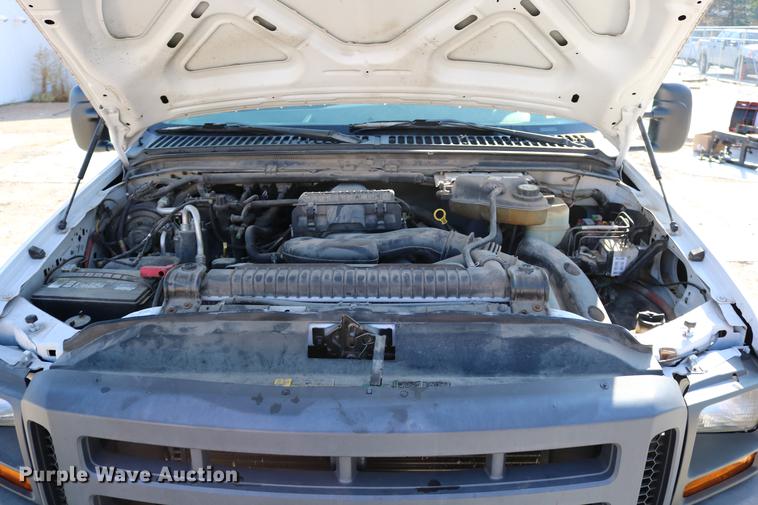 image for item DD0085 2005 Ford F350 Super Duty pickup truck