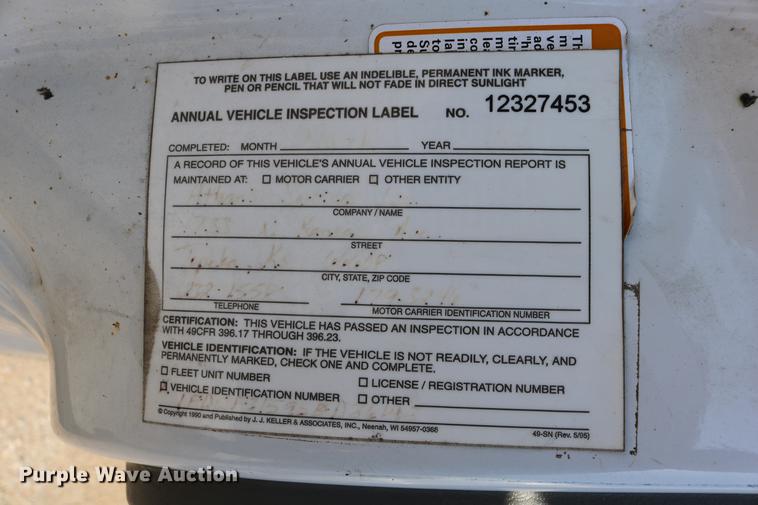 image for item DD0085 2005 Ford F350 Super Duty pickup truck