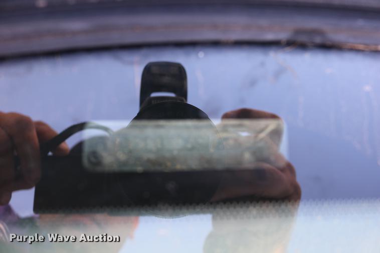 image for item DD0085 2005 Ford F350 Super Duty pickup truck