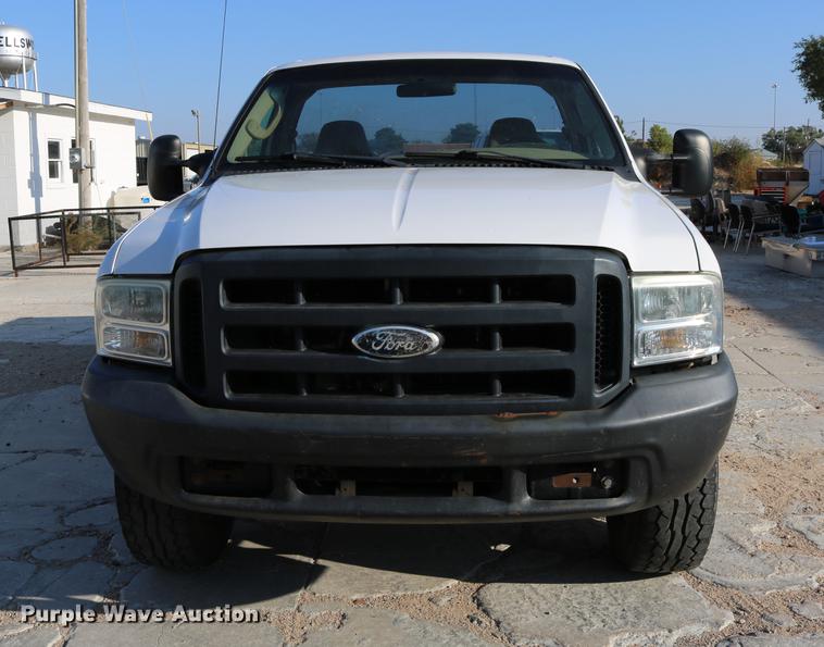 image for item DD0086 2006 Ford F250 Super Duty pickup truck