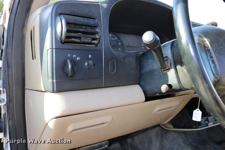 image for item DD0086 2006 Ford F250 Super Duty pickup truck