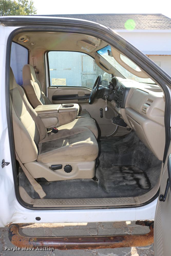 image for item DD0086 2006 Ford F250 Super Duty pickup truck