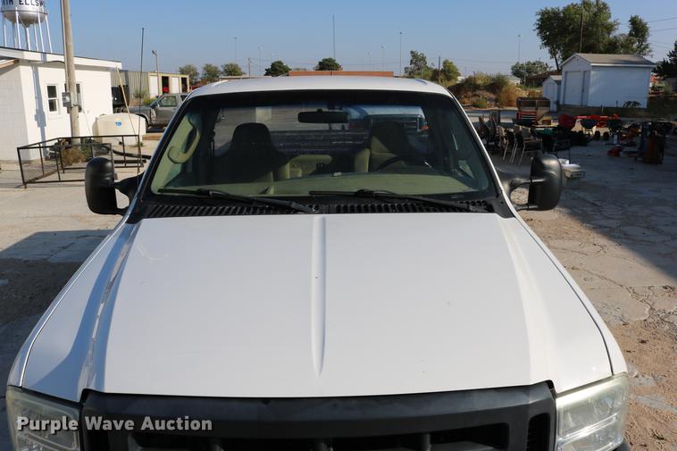 image for item DD0086 2006 Ford F250 Super Duty pickup truck