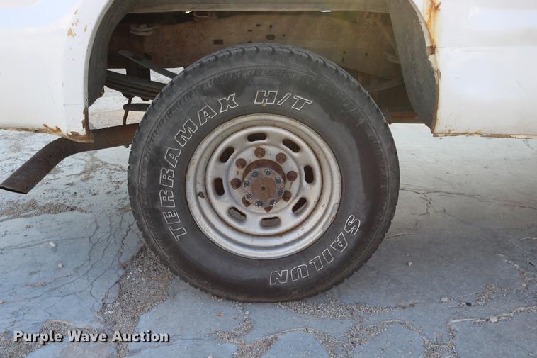 image for item DD0087 2001 Ford F250 Super Duty Crew Cab pickup truck