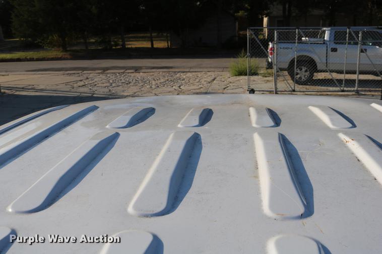 image for item DD0087 2001 Ford F250 Super Duty Crew Cab pickup truck