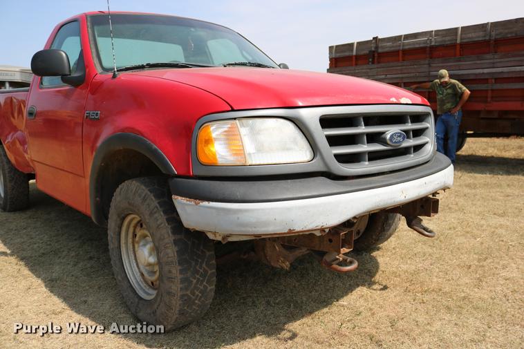 image for item DD0164 2000 Ford F150 pickup truck