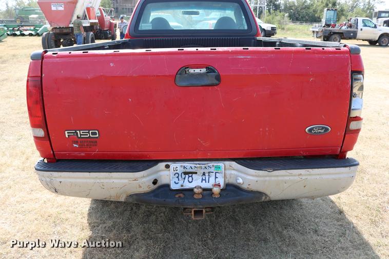 image for item DD0164 2000 Ford F150 pickup truck