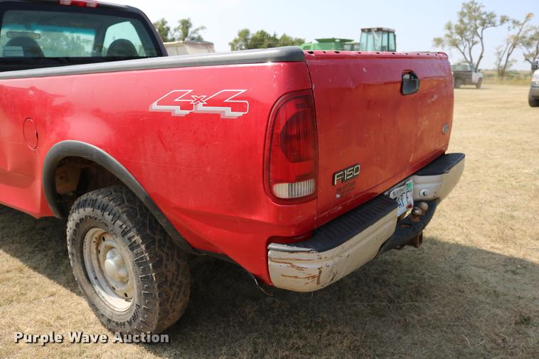 image for item DD0164 2000 Ford F150 pickup truck