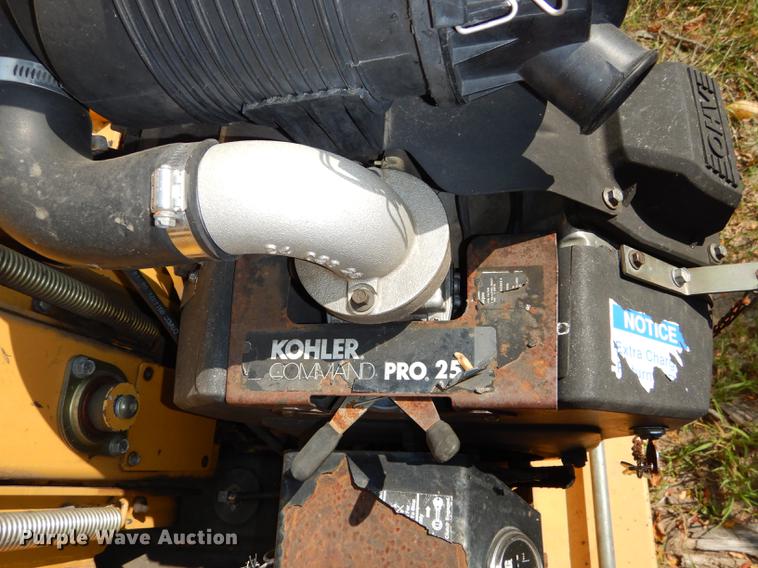 image for item DD0831 2003 Vermeer BC625A wood chipper