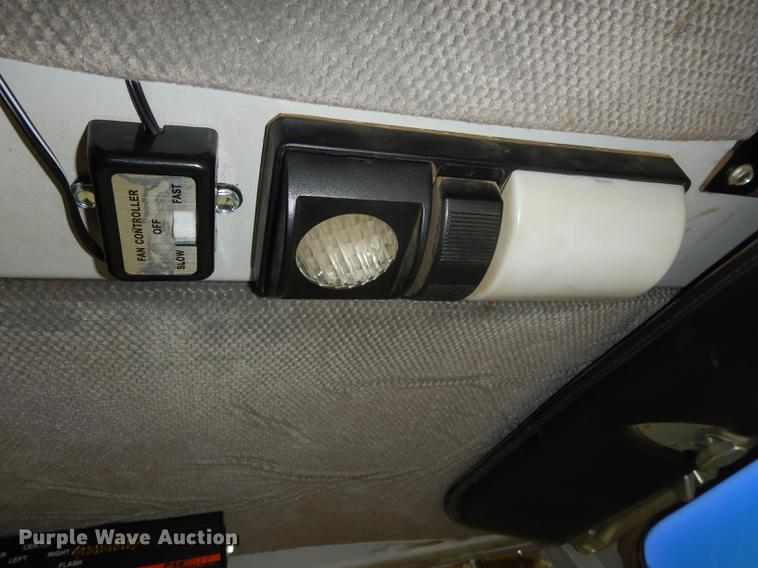 image for item DD0834 1997 Johnston 3000 street sweeper