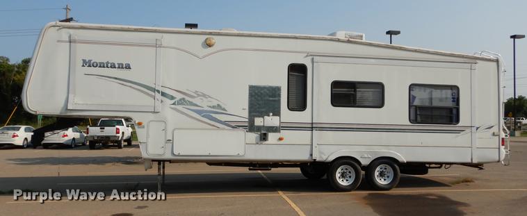 image for item DD0838 2001 Keystone Montana camper