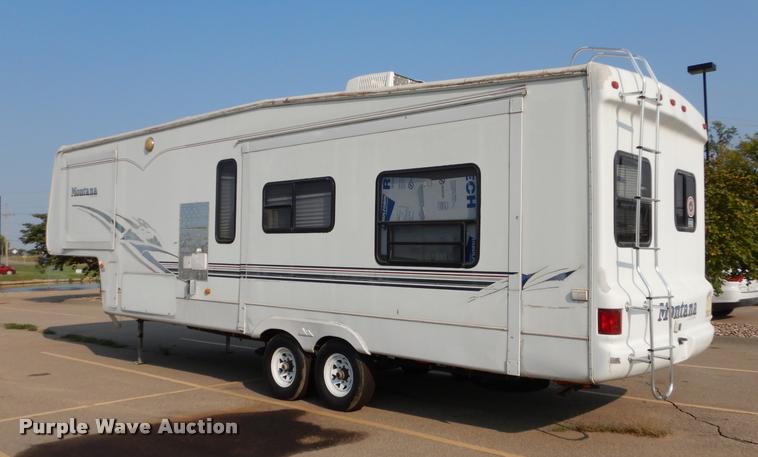 image for item DD0838 2001 Keystone Montana camper