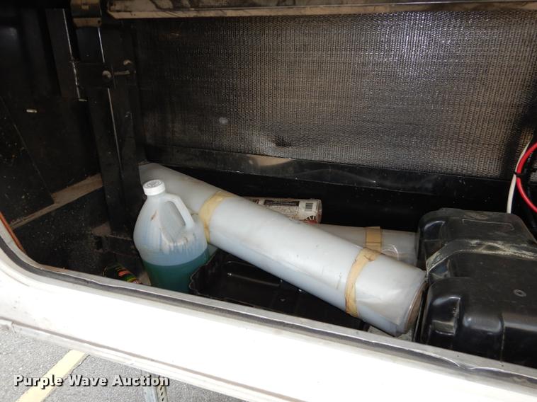 image for item DD0838 2001 Keystone Montana camper