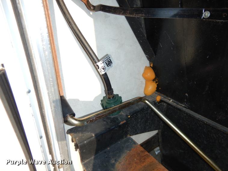 image for item DD0838 2001 Keystone Montana camper