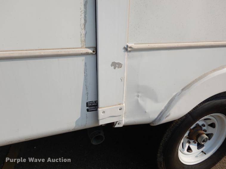 image for item DD0838 2001 Keystone Montana camper