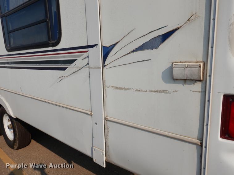 image for item DD0838 2001 Keystone Montana camper