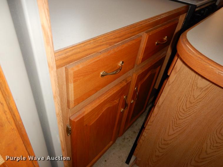 image for item DD0838 2001 Keystone Montana camper