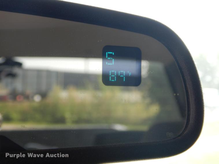 image for item DD0839 2005 Chevrolet Silverado 1500 Z71 Crew Cab pickup truck