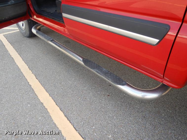 image for item DD0839 2005 Chevrolet Silverado 1500 Z71 Crew Cab pickup truck