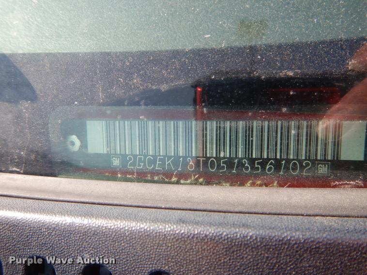 image for item DD0839 2005 Chevrolet Silverado 1500 Z71 Crew Cab pickup truck