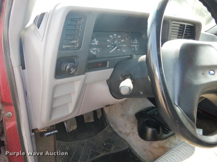 image for item DD0844 1993 Ford Ranger XLT pickup truck