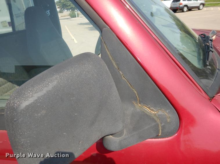 image for item DD0844 1993 Ford Ranger XLT pickup truck