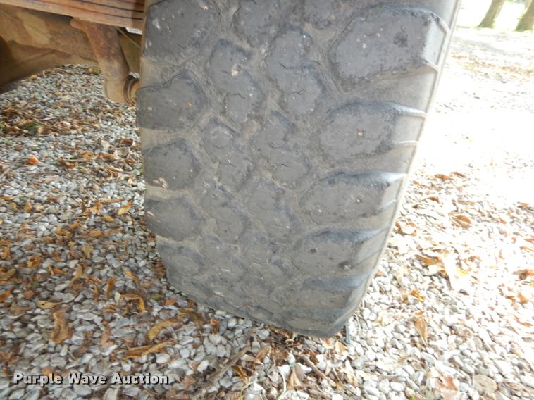 image for item DD0845 1984 Toyota SR5 pickup truck