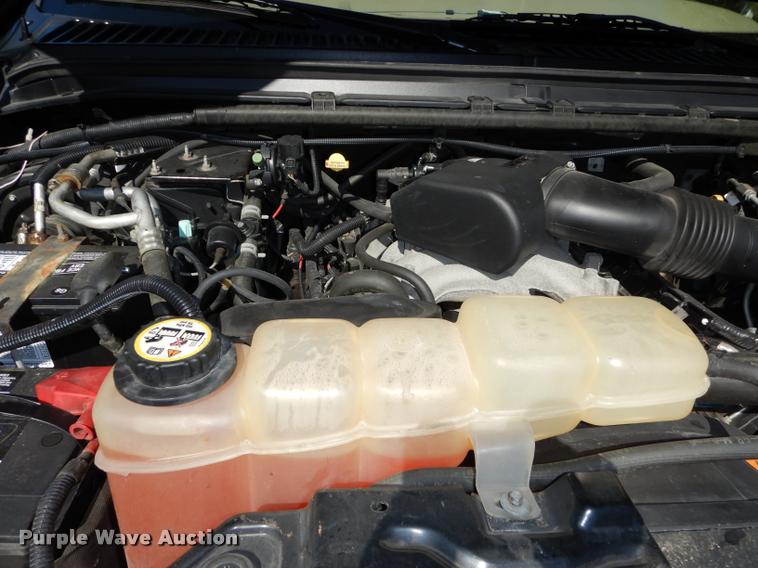 image for item DD0848 2005 Ford Excursion stretched limousine