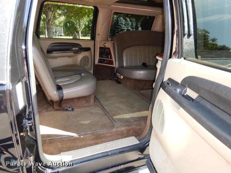 image for item DD0848 2005 Ford Excursion stretched limousine