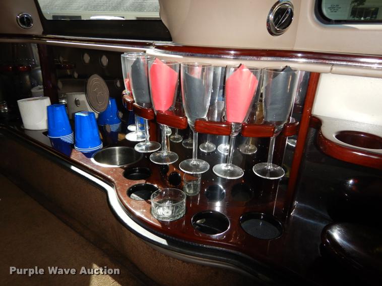 image for item DD0848 2005 Ford Excursion stretched limousine