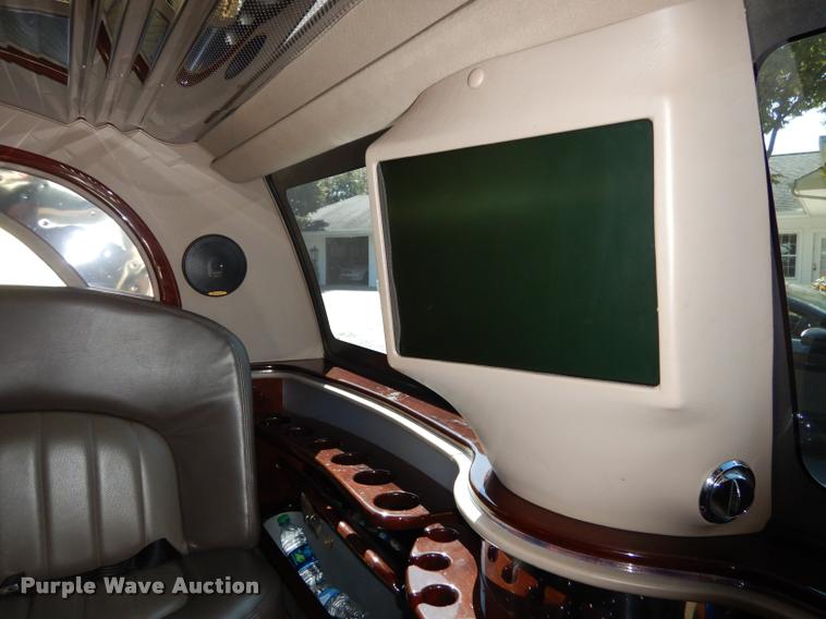 image for item DD0848 2005 Ford Excursion stretched limousine