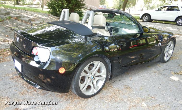 image for item DD0851 2003 BMW Z4 convertible
