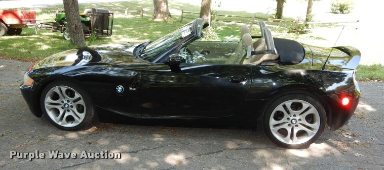 image for item DD0851 2003 BMW Z4 convertible