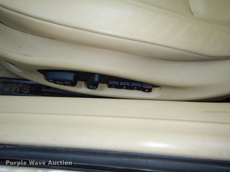 image for item DD0851 2003 BMW Z4 convertible