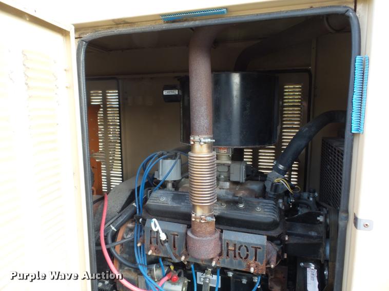 image for item DD1512 Generac 2000 Series generator