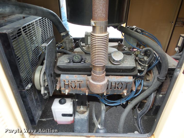 image for item DD1512 Generac 2000 Series generator