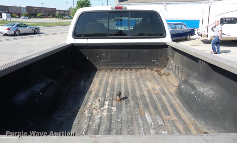 image for item DD1529 2005 Ford F350 King Ranch Crew Cab pickup truck